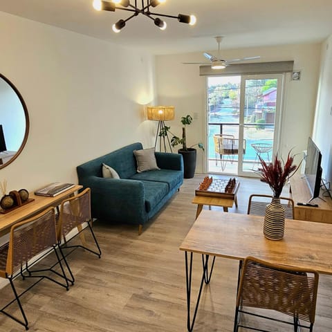 Living room, Dining area, fireplace