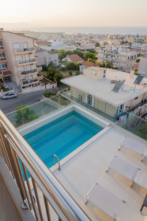City view, Pool view