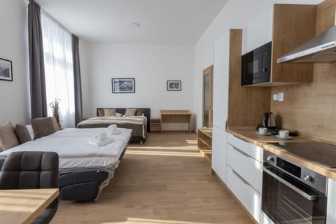 Bed, Kitchen or kitchenette, Photo of the whole room