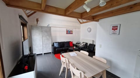 Property building, Seating area