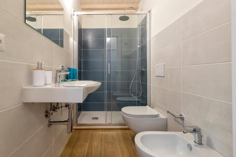 Toilet, Bathroom, bidet