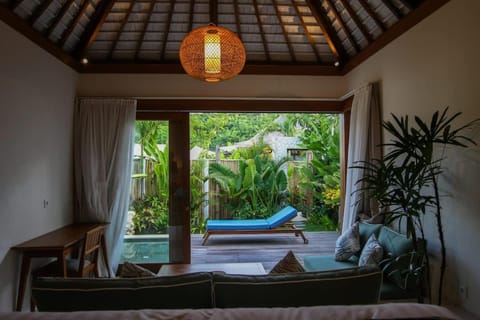 Patio, Bed, Natural landscape, Garden, Living room, Photo of the whole room, Seating area, Bedroom, Garden view, sunbed