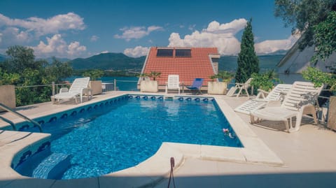 Villa Tivat Villa in Kotor Municipality