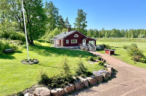 Property building, Spring, Day, Natural landscape, Garden