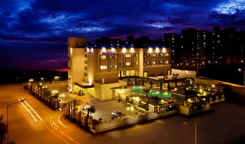 Property building, Bird's eye view