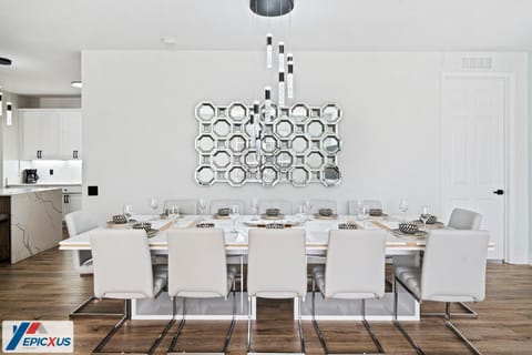 The Epic Madrid Vista Cay Orlando Apartment in Highlands Reserve