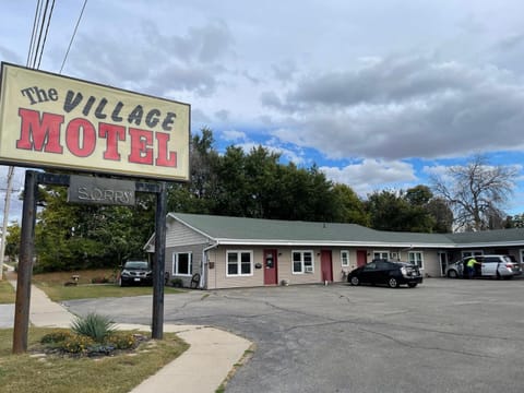 Property building, Logo/Certificate/Sign, Street view, Location