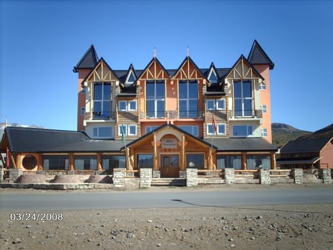 Property building, Day