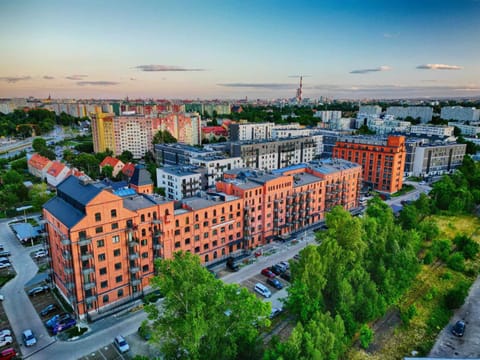 Nearby landmark, Day, Natural landscape, Bird's eye view, Street view, Parking