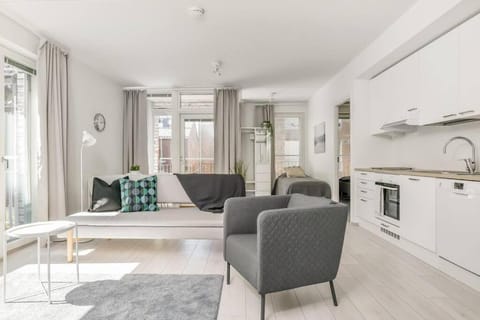 Kotimaailma - Valoisa kolmio Espoon keskustassa Apartment in Uusimaa