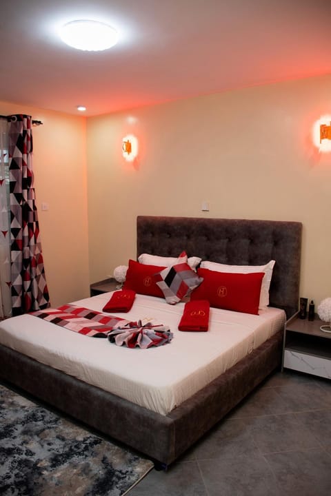 Bed, Other, Decorative detail, Bedroom