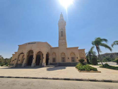 Day, Landmark view
