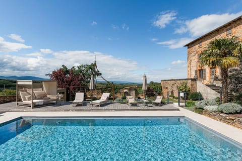 Patio, Patio, Garden, Garden, Garden view, Pool view, Swimming pool, Swimming pool, Entertainment, sunbed, sunbed