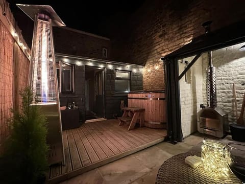 Patio, Night, Hot Tub