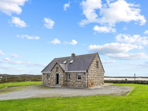 Property building, Day, Natural landscape