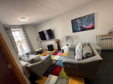 Old Dairy Apartment in Scotland