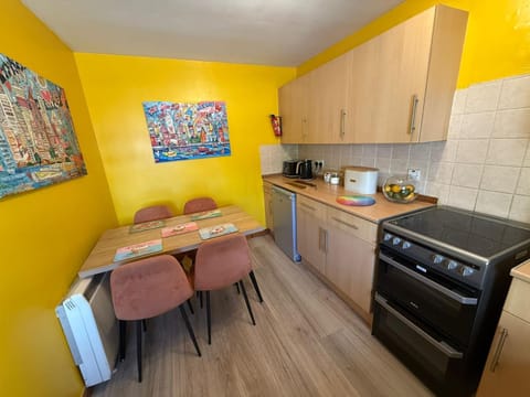 Old Dairy Apartment in Scotland