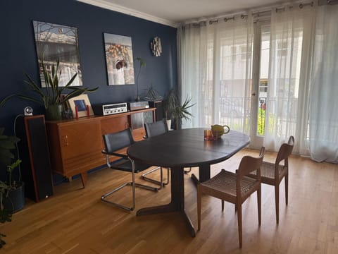 maison d'Adrien et Mathilde House in Le Mans