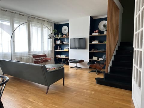 maison d'Adrien et Mathilde House in Le Mans