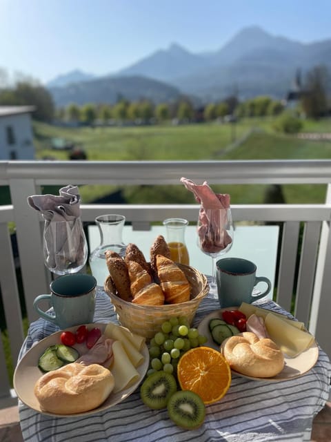 Natural landscape, View (from property/room), Balcony/Terrace, Mountain view
