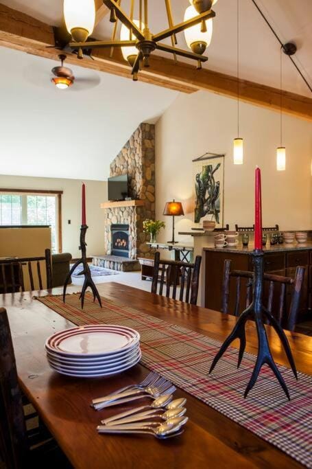 Whiteface Mtn ADK Adventure Getaway House in Wilmington