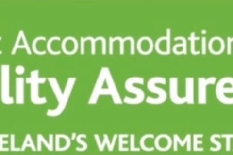 The Snuggly Sheep Farm Stay Shepherd Hut Apartment in County Donegal