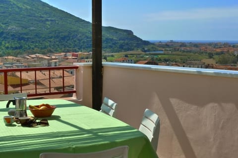 Balcony/Terrace, City view, River view, Sea view