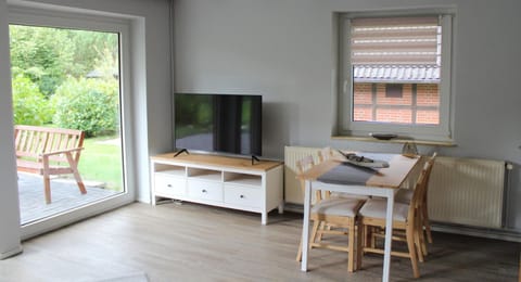 Ferienhaus Strandnah - Wohnung 1 Apartment in Otterndorf