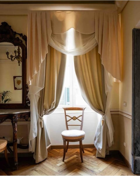 Living room, Photo of the whole room