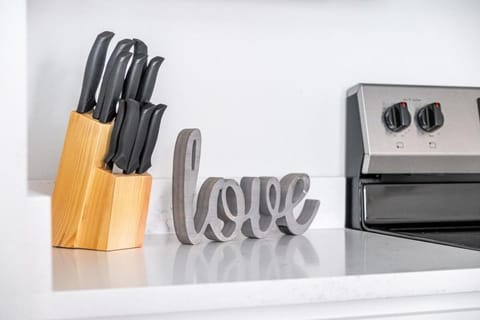 Kitchen or kitchenette, Decorative detail