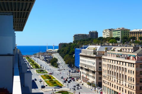 View (from property/room), View (from property/room), City view, City view, Landmark view, Landmark view, Sea view, Sea view
