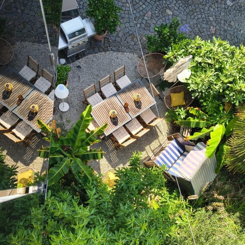 Patio, Day, Garden, Dining area, Garden view