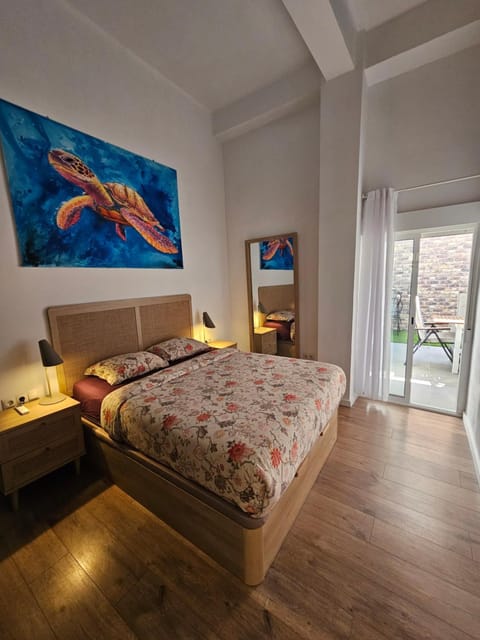 Bear Homes - Olimpia Suite Apartment in Valencia