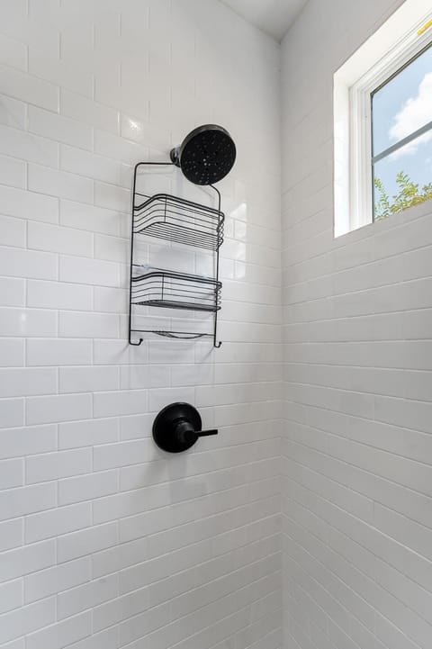 Bathroom, Bath