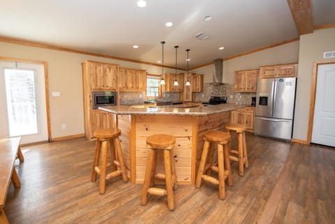 Jellystone Park Hill Country Campground/ 
RV Resort in Canyon Lake