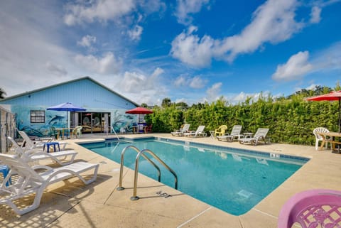 Edgewater Vacation Home with Game Room and Pool Access House in Edgewater