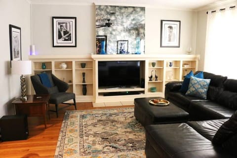 The Elvis House House in Waco