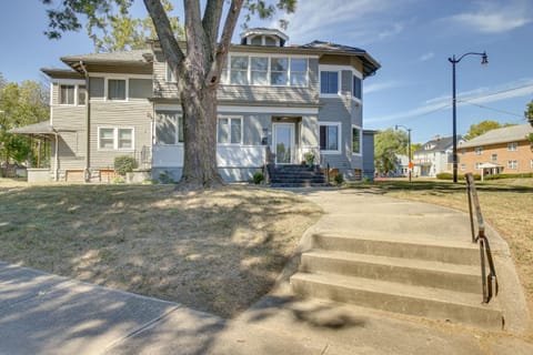 Jetted Tub Dayton Condo, 2 Mi to Oregon District Apartment in Dayton