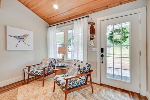 Lake Martin Retreat with Private Dock and Boat Launch House in Lake Martin