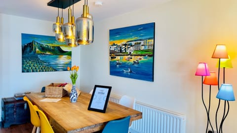 West Strand Beach Penthouse, Portrush Seafront Apartment in Northern Ireland