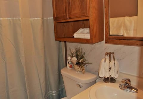 The Red 6 Apartment in Grand Forks