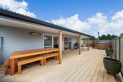 Patio, BBQ facilities, Hot Tub