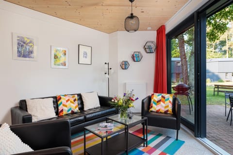 Living room, Garden view