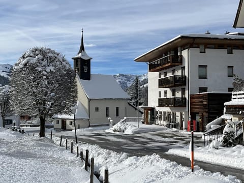 Property building, Winter