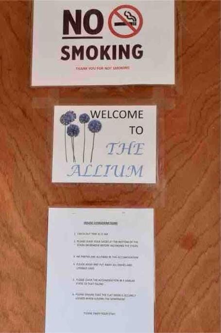 NEC/Airport - The Allium, Two bedroom apartment Apartment in Marston Green