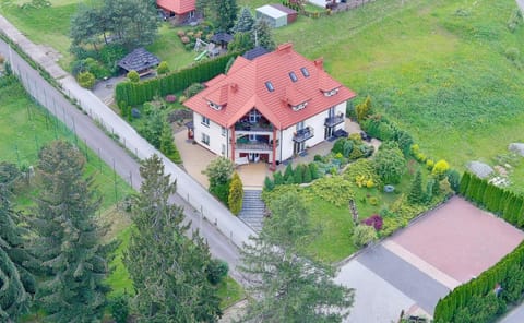 Property building, Day, Bird's eye view, Garden, Garden view