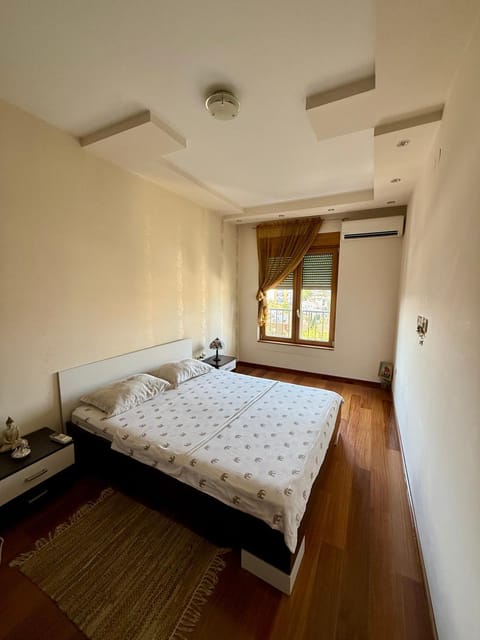 Urban Suite Athos Apartment in Podgorica