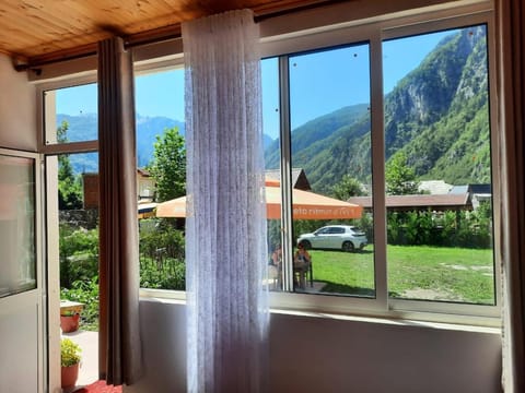 Mikel Center Theth Guesthouse Bed and Breakfast in Montenegro