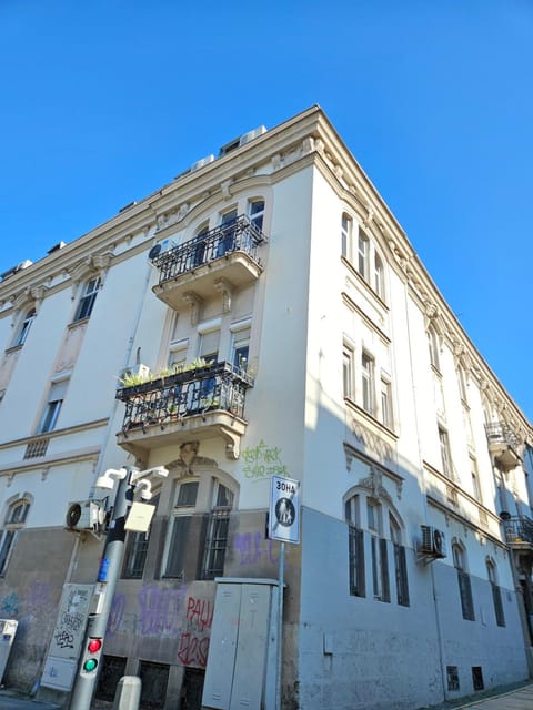 Property building, Day