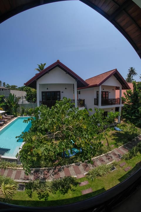 Property building, Swimming pool